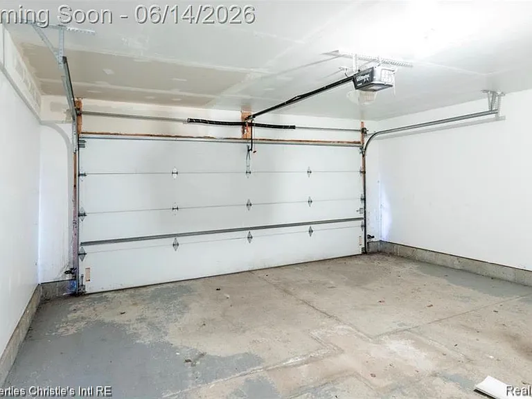 7645 Woodward Ave #70 — Photo 18