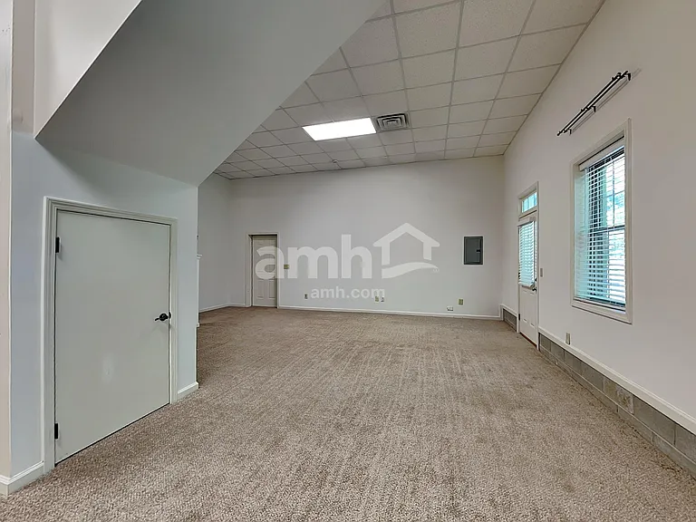 103 S High Ridge Dr — Photo 8