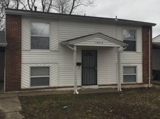 10512 Castle Dr, Saint Louis, MO 63136