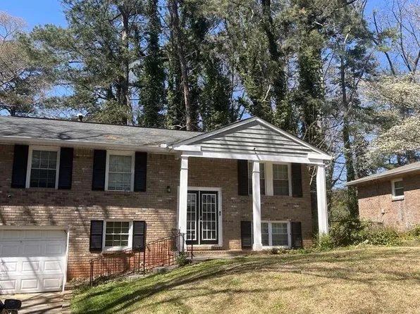 4472 Malibu Dr, Decatur, GA 30035