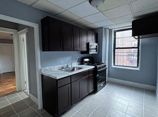 38 W 29th St #42E, Bayonne, NJ 07002