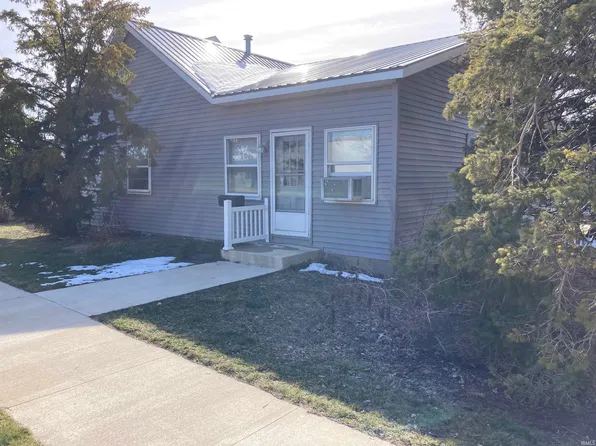 602 S Poplar St, Lagrange, IN 46761