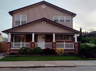 11461 Charest St, Hamtramck, MI 48212