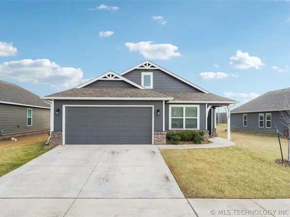 5110 S Nassau Ave W, Sand Springs, OK 74063