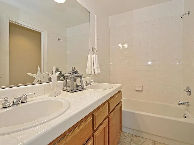 4728 Blackburn Peak Ct — Photo 19