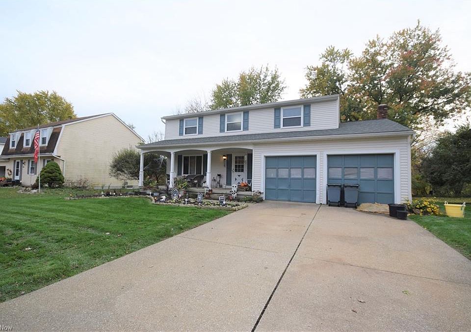 1st image of 962 Lancaster Dr