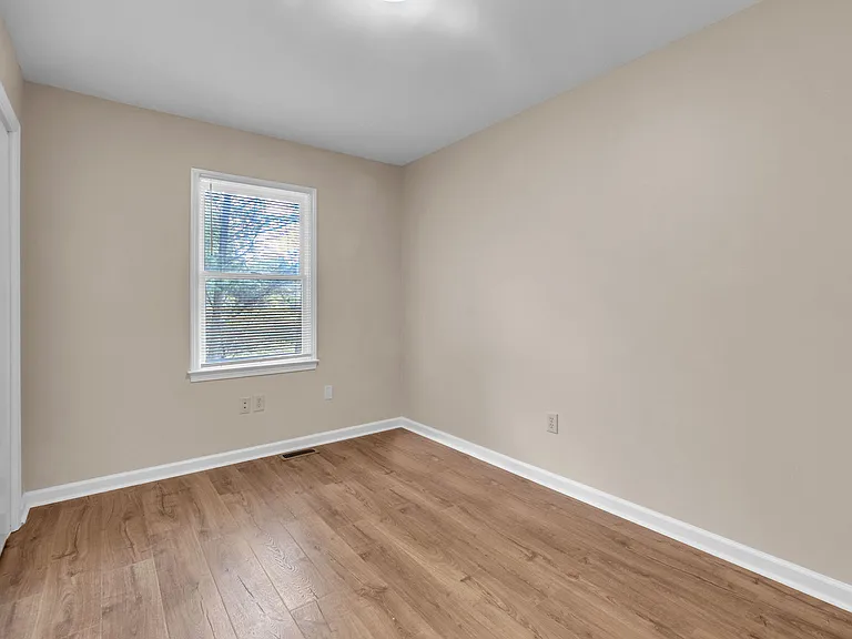 297 Irby Rd — Photo 15
