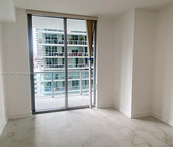 1111 SW 1st Ave #2016 — Photo 10