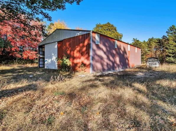 2610 S 41st Rd, Cadillac, MI 49601