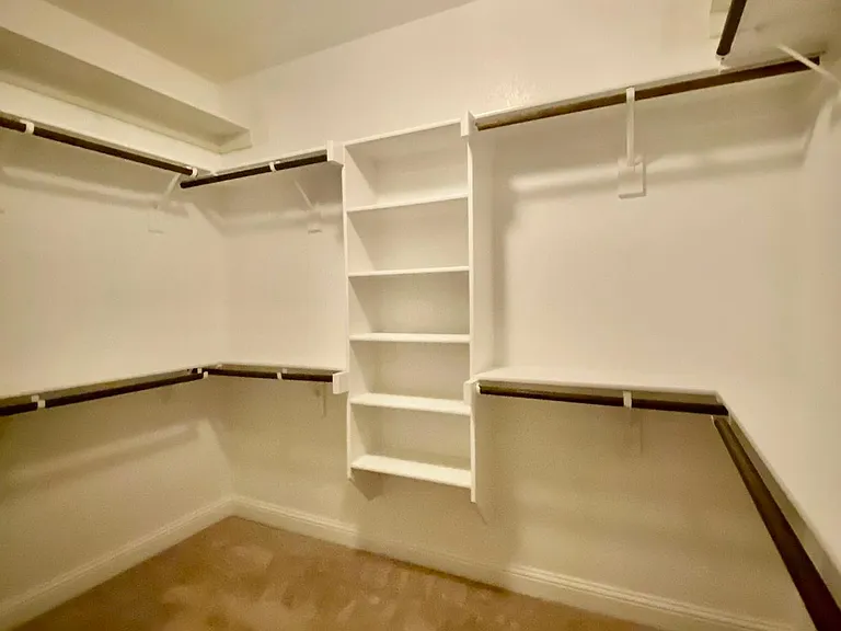 4404 Cherry Cv — Photo 21