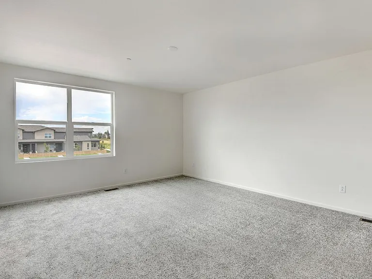 4954 Denys Dr — Photo 22