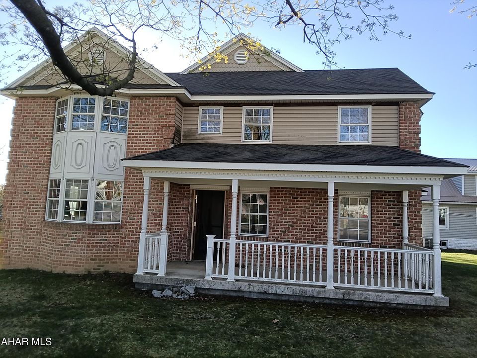 1st image of 114 E Penn St