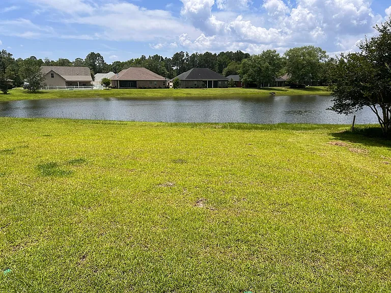 5804 Dunbar Cir — Photo 3