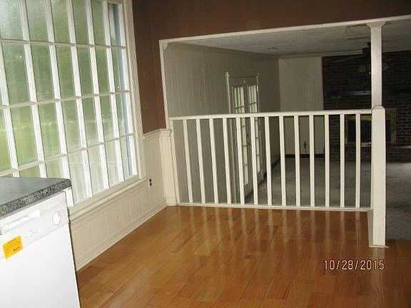 4th image of 244 Brentwood Dr