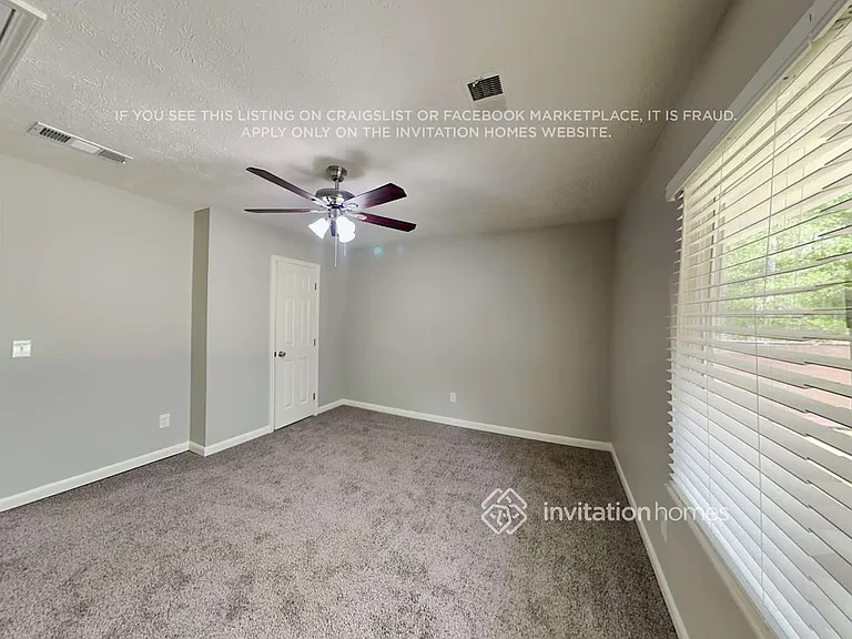 3363 Hollyridge Trl SW — Photo 9