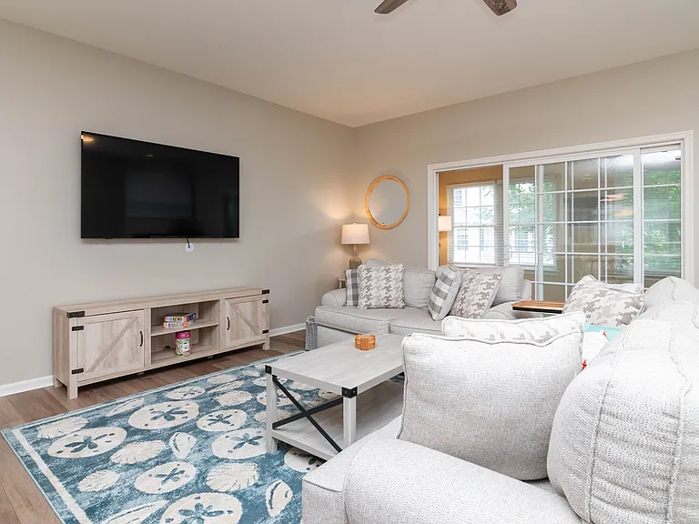 20360 Adriana Ln — Photo 13