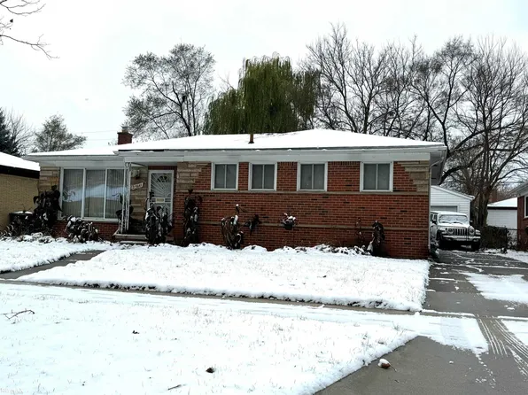 23541 Cloverlawn St, Oak Park, MI 48237