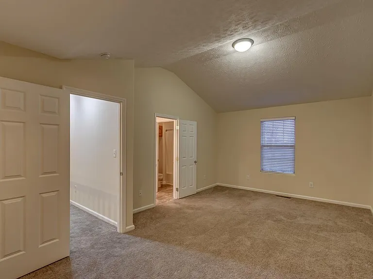 341 Darenia Ln — Photo 22