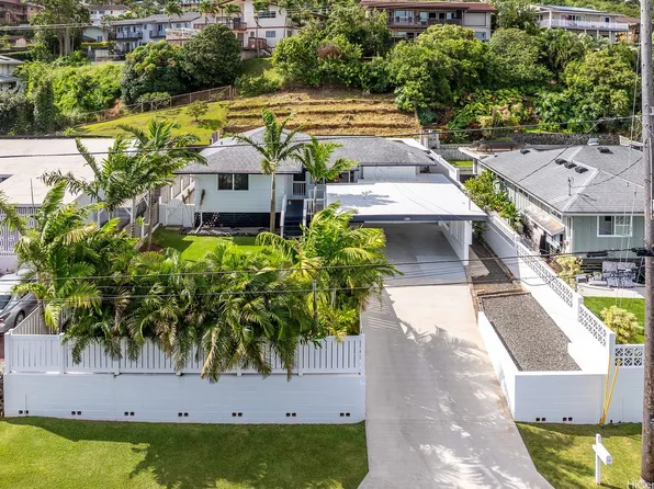 1361 Akalani Loop, Kailua, HI 96734