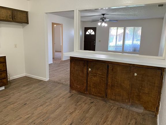 5th image of 2415 Sallee Ln
