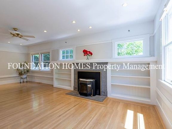 3rd image of 174 Pine St