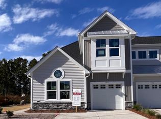 7427 Springwater Dr, Wilmington, NC 28411