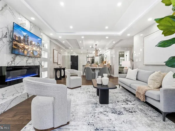 6101 Edsall Rd APT 205, Alexandria, VA 22304