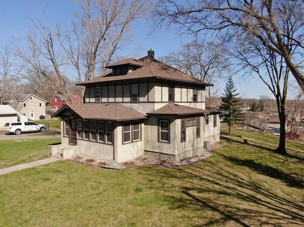 341 Parker Ave E, Dassel, MN 55325