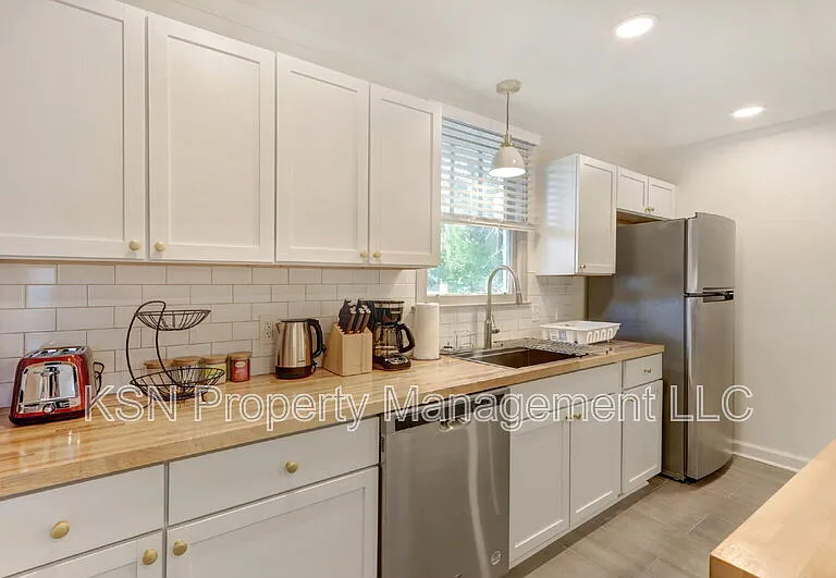 1804 Georgia Ave — Photo 9