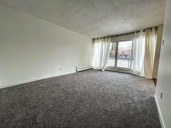 2nd image of 604 1st Ave NW #305