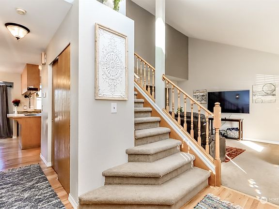 3rd image of 13906 64th Drive SE