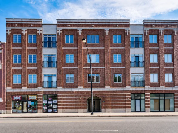 1453 W Irving Park Rd APT 304, Chicago, IL 60613