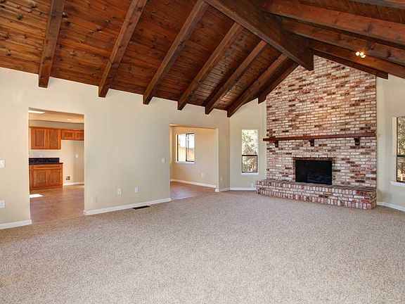 4th image of 11165 Lakeshore N