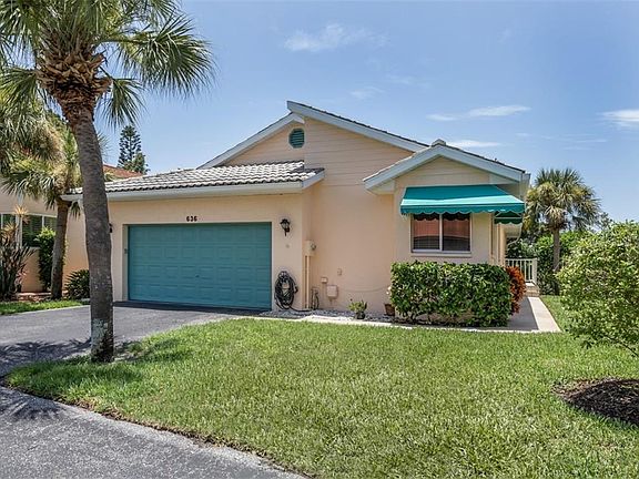 2nd image of 636 Leslie Ln