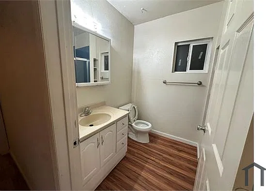 1291 Alamo Dr