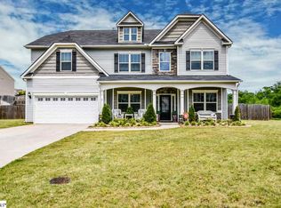 15 Wadmalaw Ct, Simpsonville, SC 29681