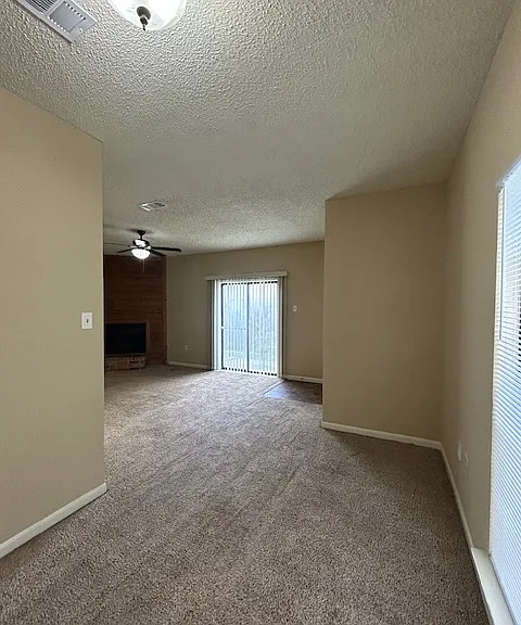 13621 Kenner Ave #D — Photo 9