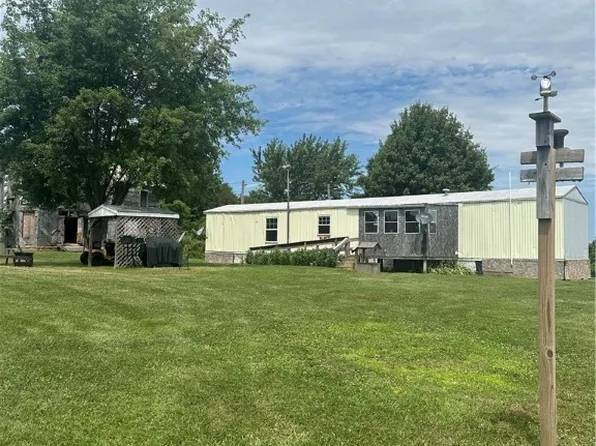 9685 Dozer Ridge Rd, Blue Rock, OH 43720