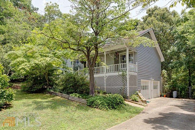 1st image of 230 Valley Brook Dr