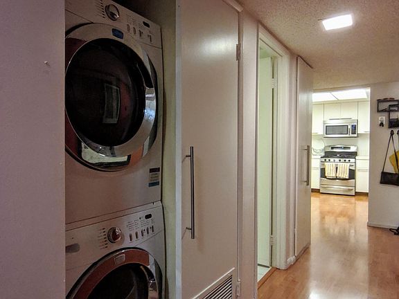 In unit washer and dryer