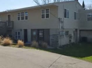 1905 Ruby Ave, Rochester Hills, MI 48309