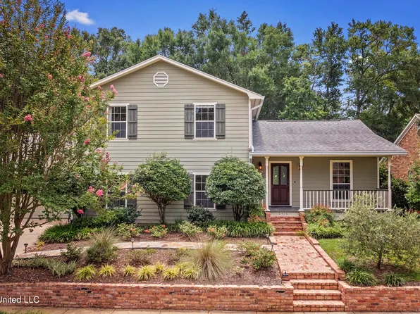 2416 Greenview Dr, Gulfport, MS 39507