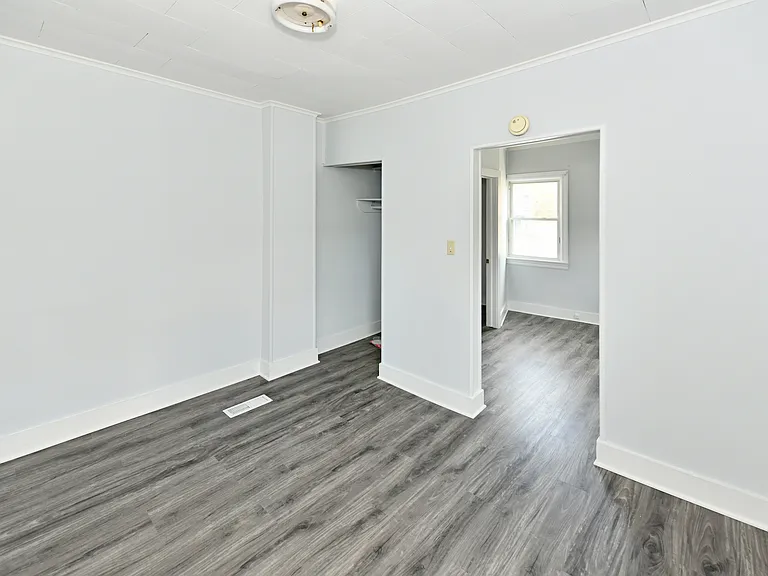 262 Orange Tpke — Photo 2