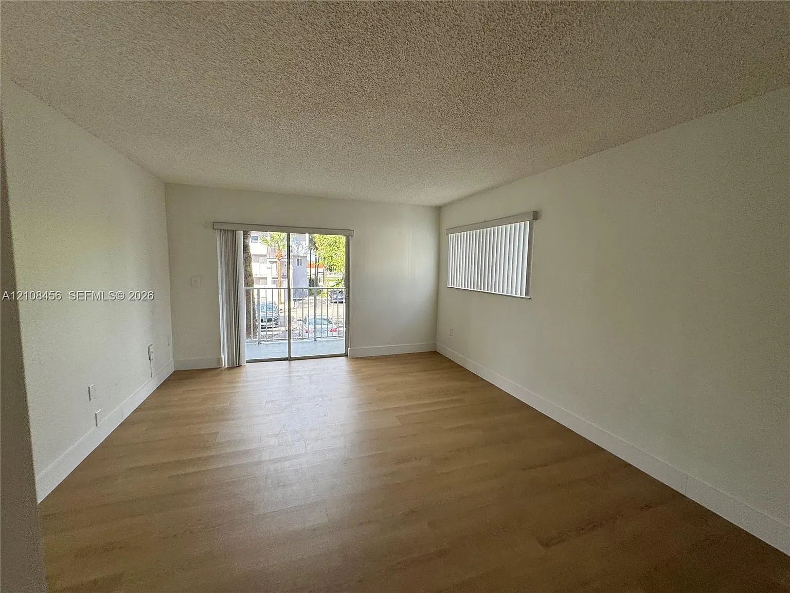 Terrazas Del Sol Condo — Photo 4