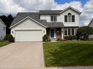 6858 Wexford Hill Ln, Holland, OH