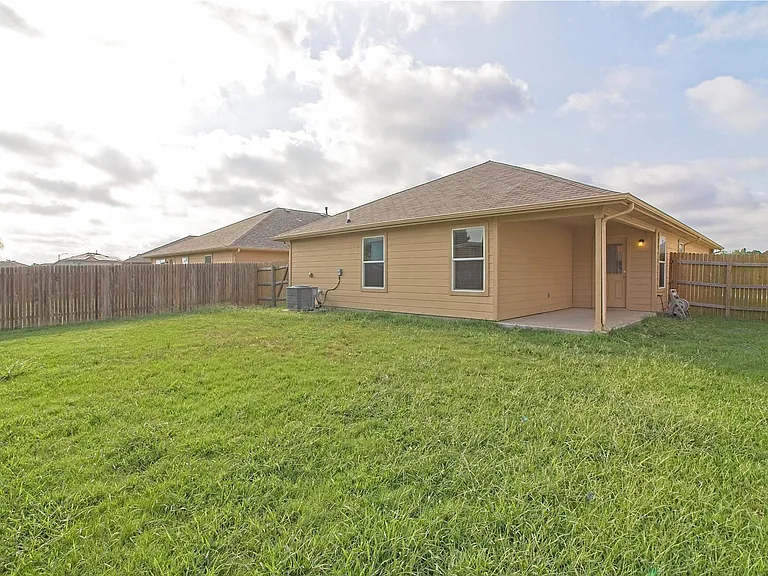 11312 Malta Dr — Photo 27