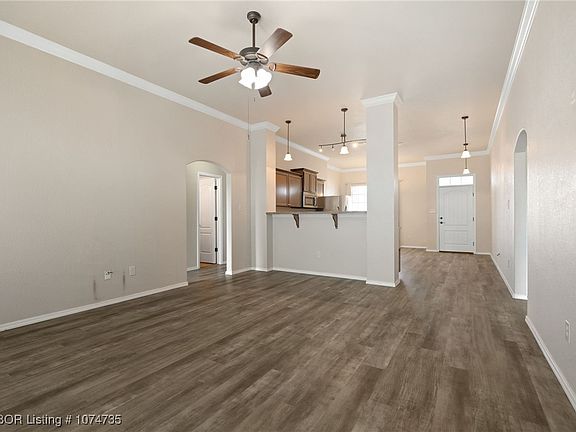 5th image of 2508 Kevin St