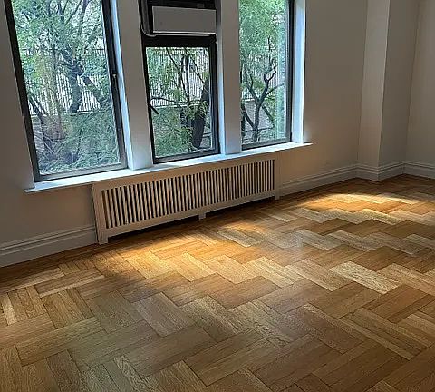 4th image of 111 E 88th St APT 4B