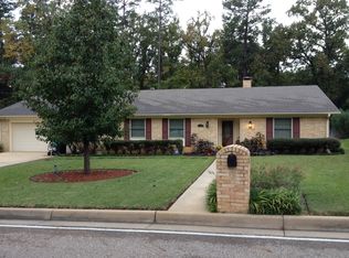 4 Marguerite Dr, Longview, TX 75601