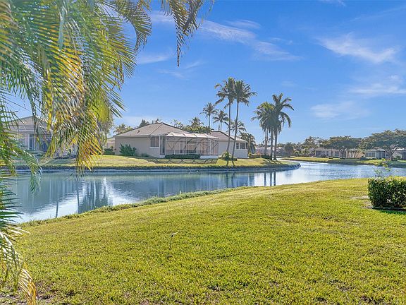 5th image of 7992 Rockford Road